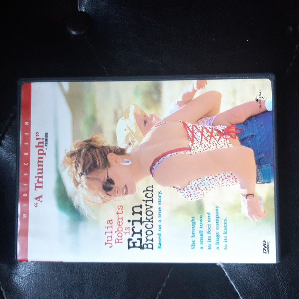 Julia Roberts is Erin Brockovich Based on a true story DVD